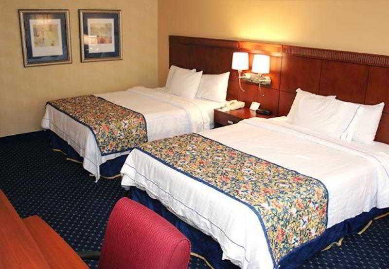 Courtyard By Marriott Augusta Hotel Bilik gambar